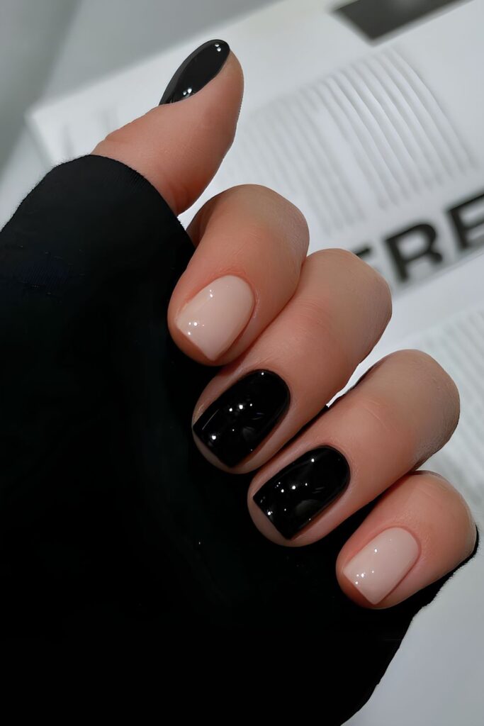 Black and creamy white short mani