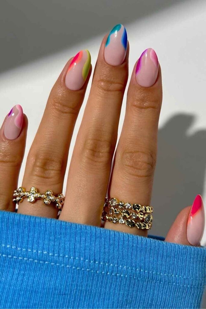Colorful swirly manicure