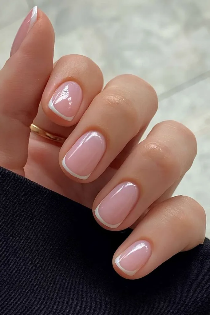 Micro French tip nails
