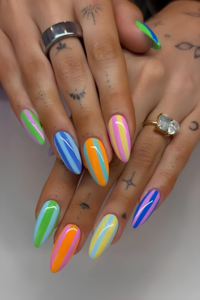 Colorful stripe nails