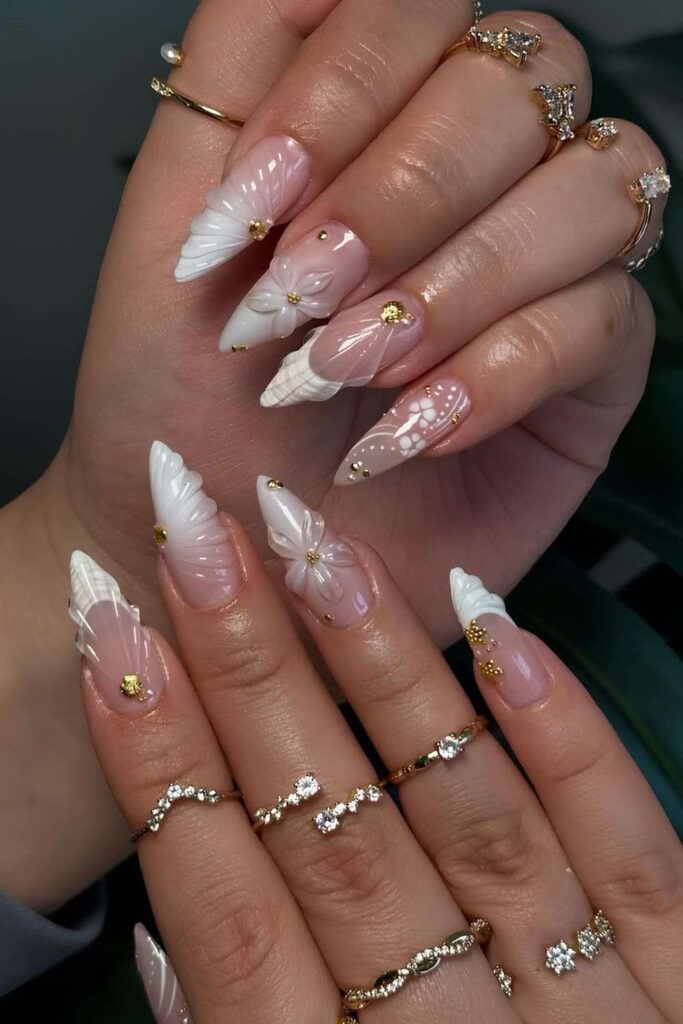 White mermaid-core nails