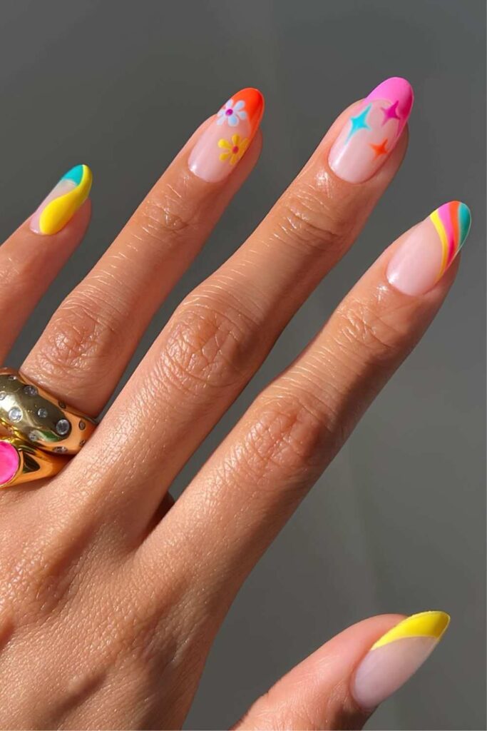 Neon mismatched nails