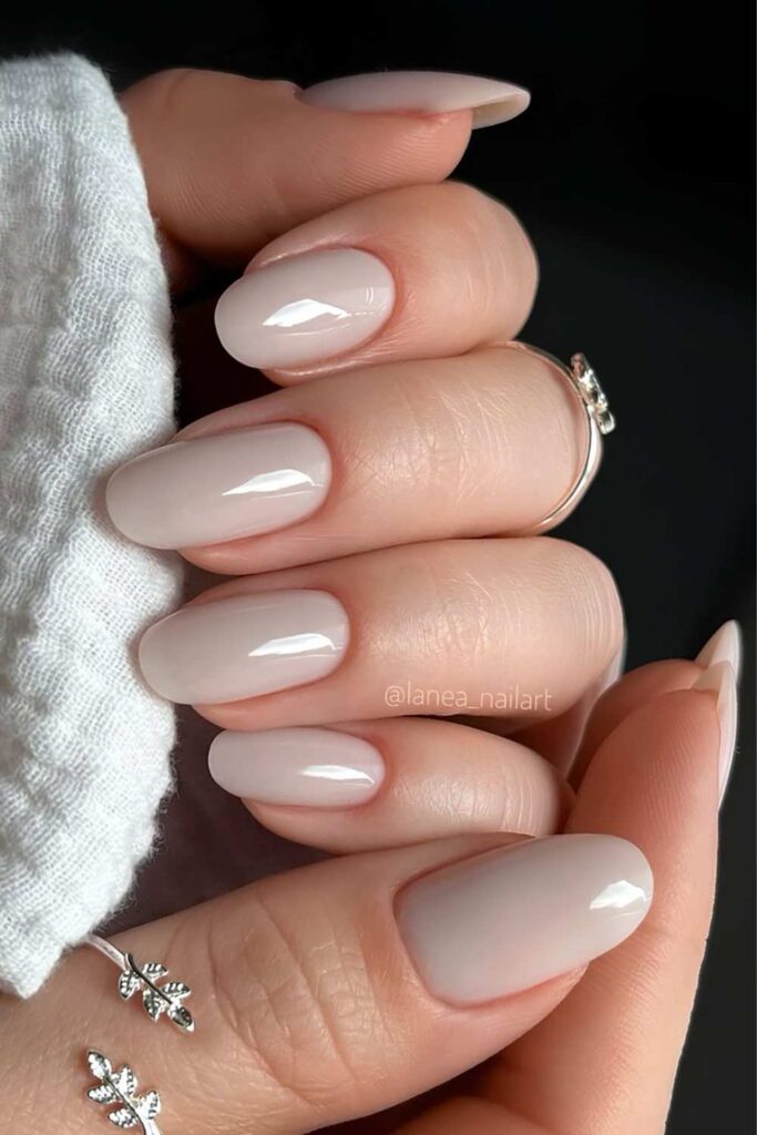 Light taupe almond nails