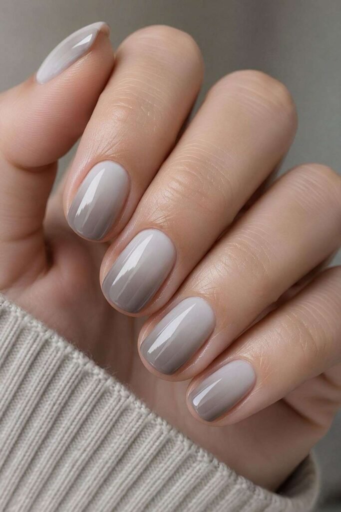 Oyster gray ombre mani