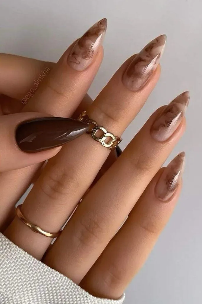Brown marble nails