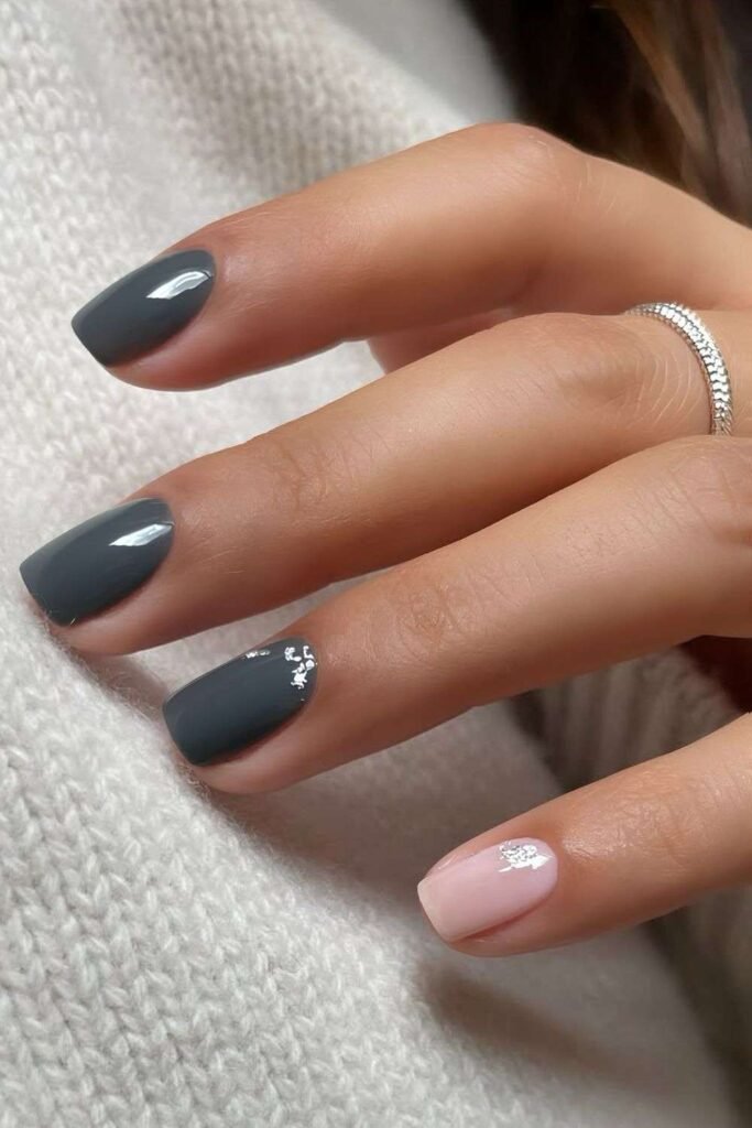 Dark gray mani with silver foil details