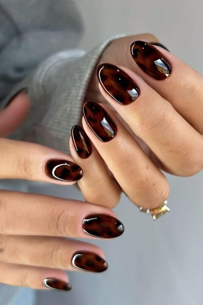 Tortoise shell mani